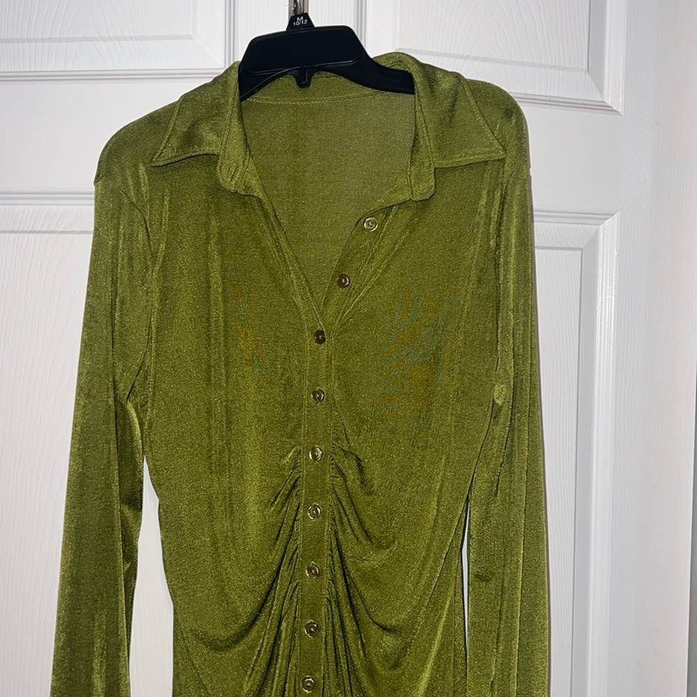 Long sleeve green dress